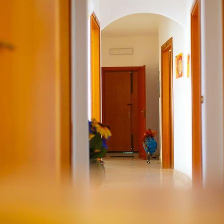 אפרטהוטל ולדריצ'ה Casa Vacanze L'Orizzonte מראה חיצוני תמונה
