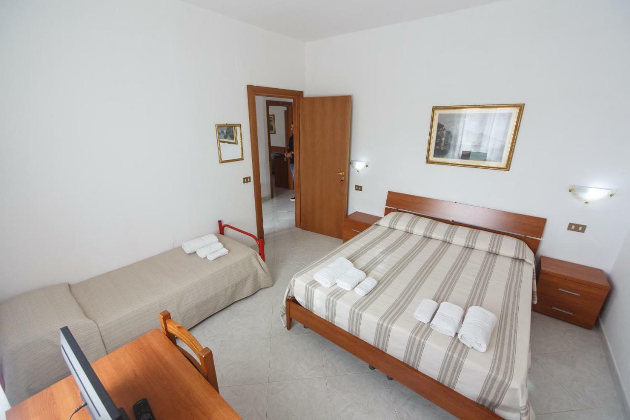 אפרטהוטל ולדריצ'ה Casa Vacanze L'Orizzonte מראה חיצוני תמונה