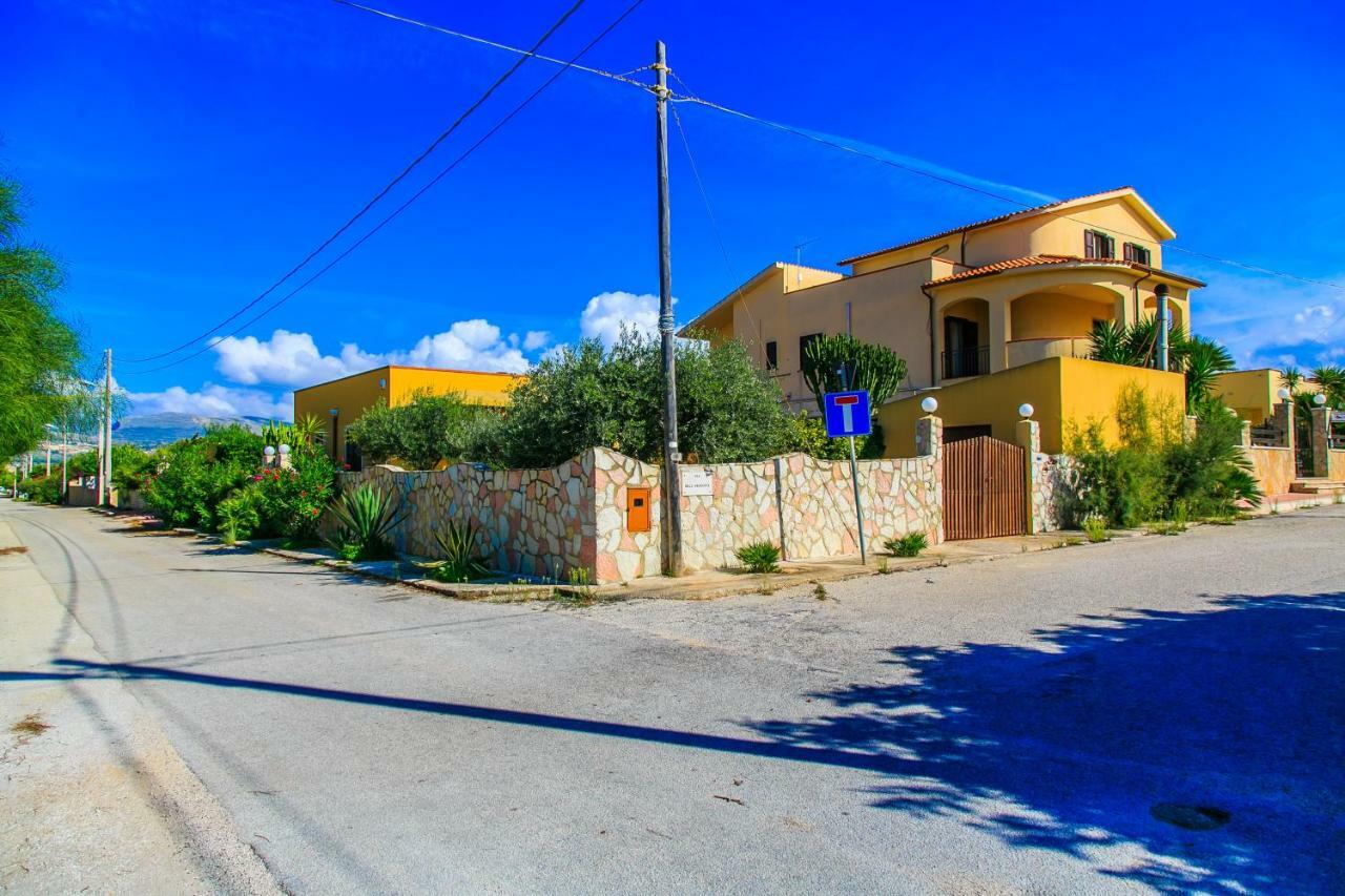 אפרטהוטל ולדריצ'ה Casa Vacanze L'Orizzonte מראה חיצוני תמונה