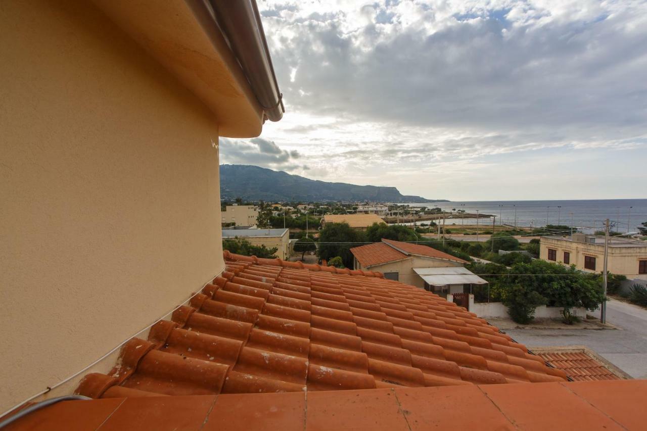 אפרטהוטל ולדריצ'ה Casa Vacanze L'Orizzonte מראה חיצוני תמונה