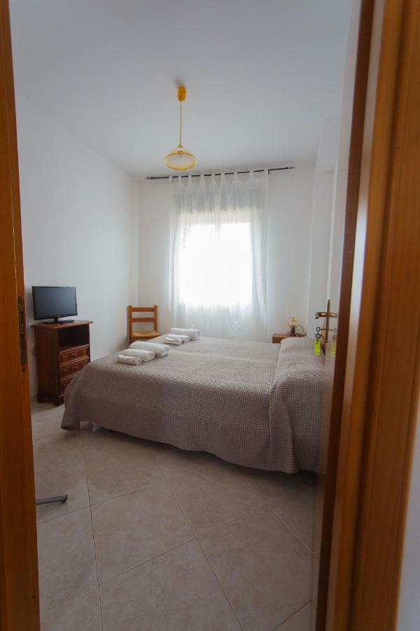 אפרטהוטל ולדריצ'ה Casa Vacanze L'Orizzonte מראה חיצוני תמונה