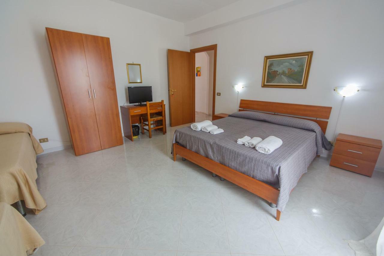 אפרטהוטל ולדריצ'ה Casa Vacanze L'Orizzonte מראה חיצוני תמונה